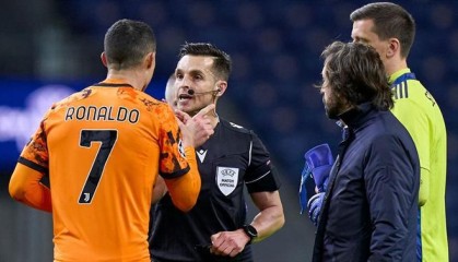  昂热主帅炮轰裁判遭禁赛处罚  