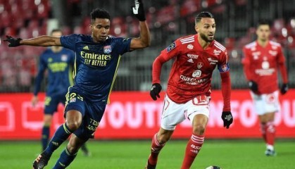  法甲黑马昂热连胜跻身欧战席位  