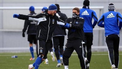  桑德豪森团队协作出色，整体作战斩获佳绩