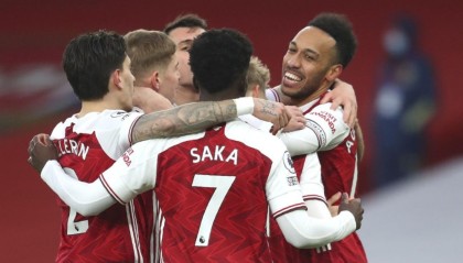  博洛尼亚进攻多点开花，四名球员相继破门  